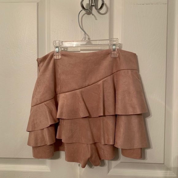 Boutique Ruffle Skort - Picture 2 of 3